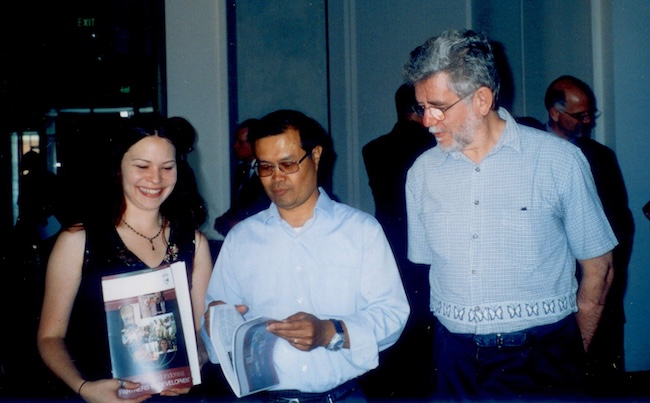Bel Harper, Bela Kusumah and Bob Muntz at launch of ‘Partners in Development’, December 2003  /Helen Pausacker